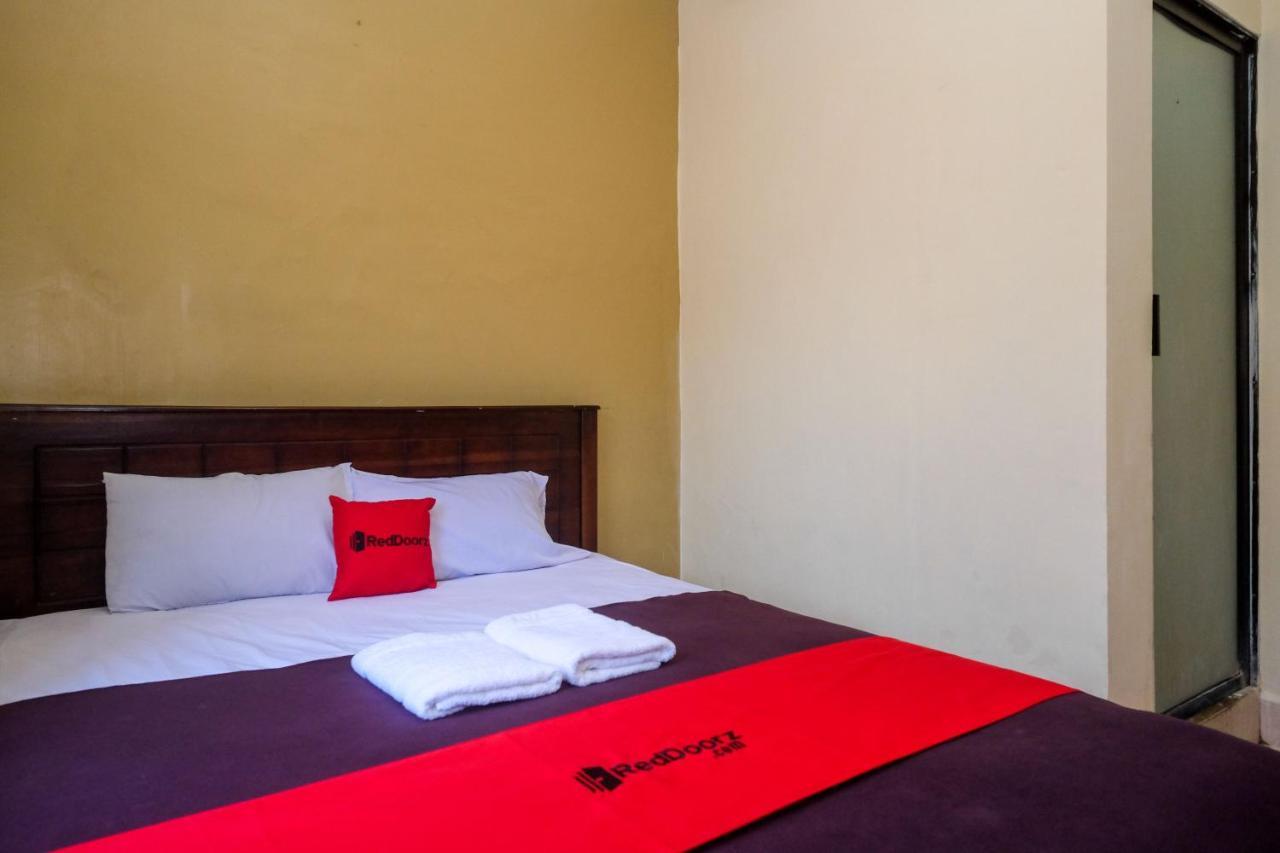Reddoorz At Hotel Rich Parepare Near Pantai Mattirotasi Eksteriør bilde