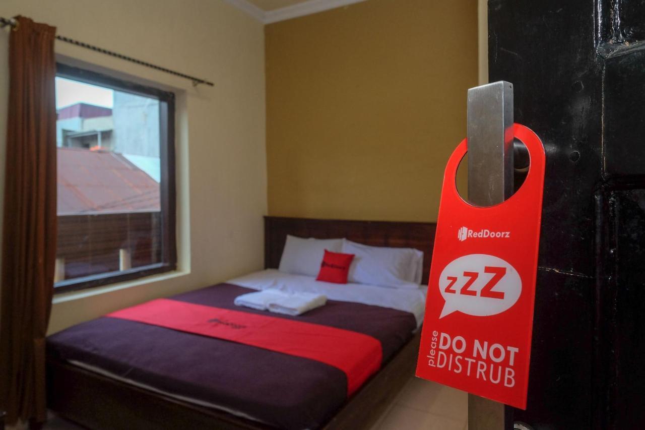 Reddoorz At Hotel Rich Parepare Near Pantai Mattirotasi Eksteriør bilde